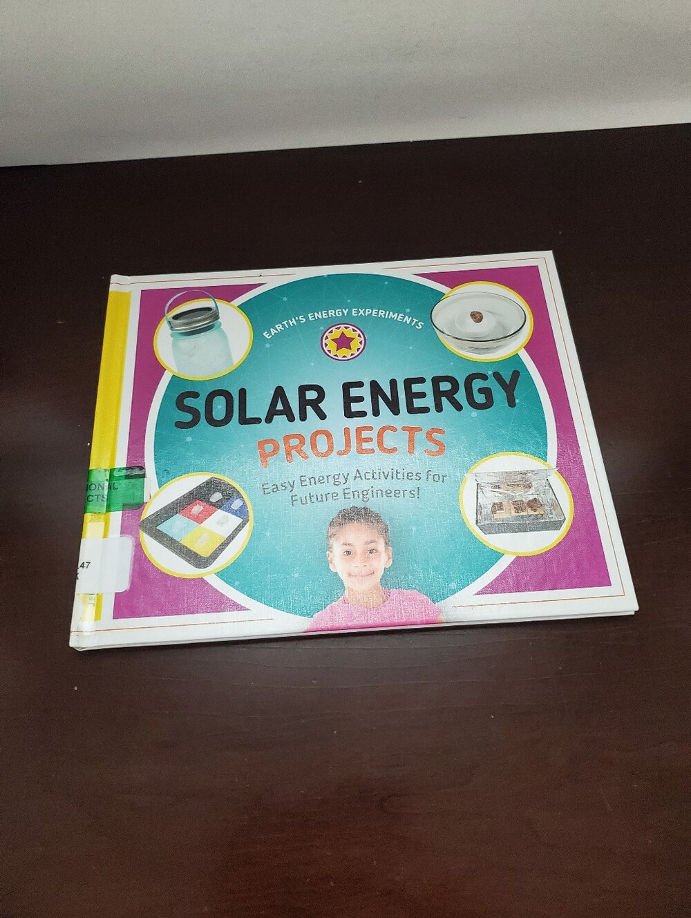 Solar Energy Projects Book - Easy Engineer Activities For Future Engineers